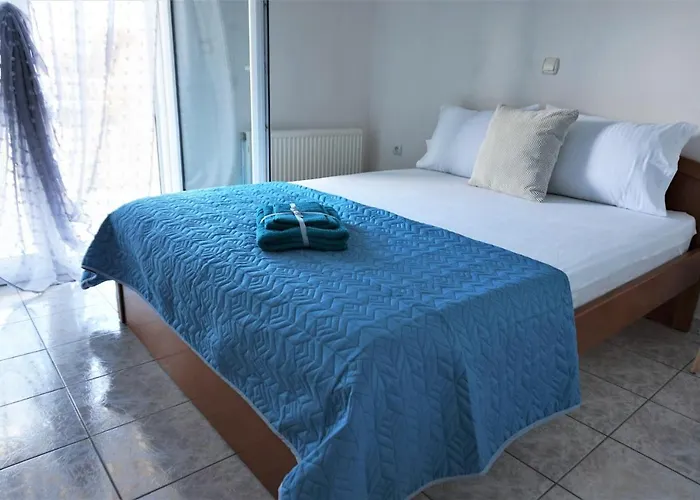 בית נופש Katerinas House ניקיטי